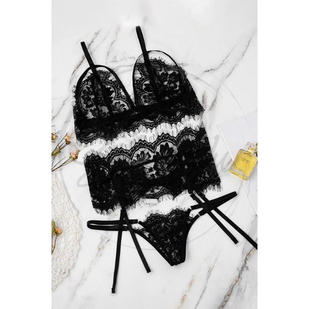 Exotic Babydoll Lingerie Set With Garter