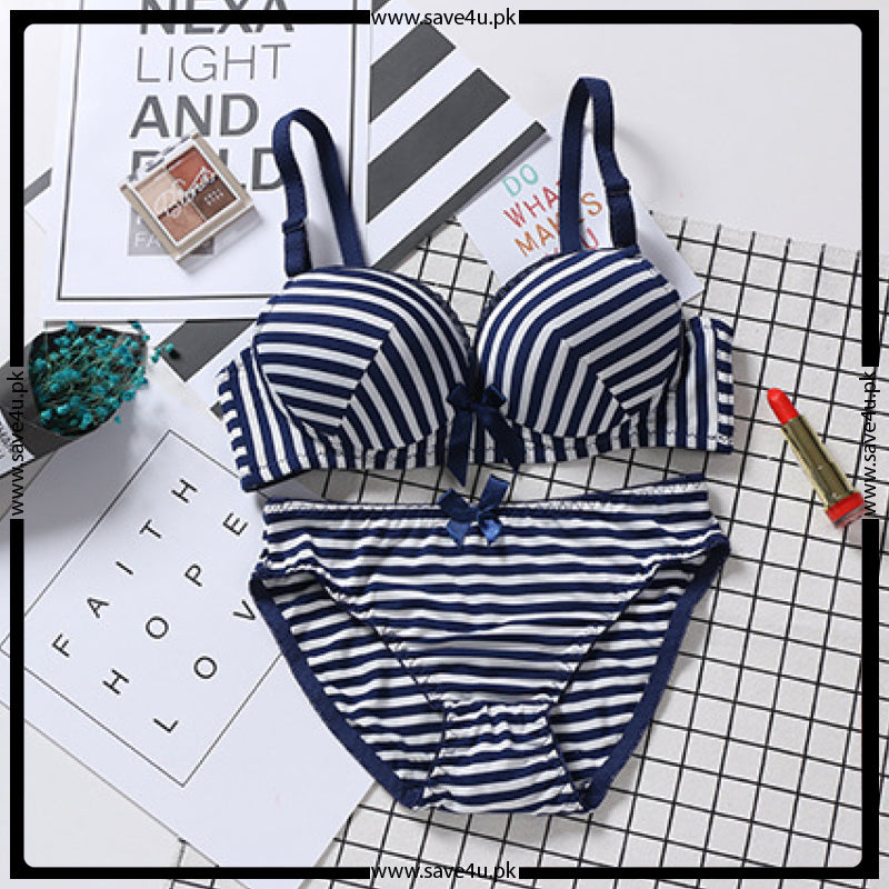 Ladies Seamless Padded Underwire Beautiful Bra Set