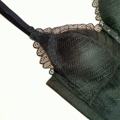 Floral Lace Design Pull Over Lightly Bra