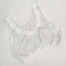 Load image into Gallery viewer, Ladies Wireless Thin Padded Cotton Comfy Bra

