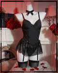 Noir Charm Garter Set