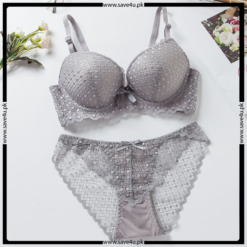 Thin Padded Wired Soft Full Lace Set