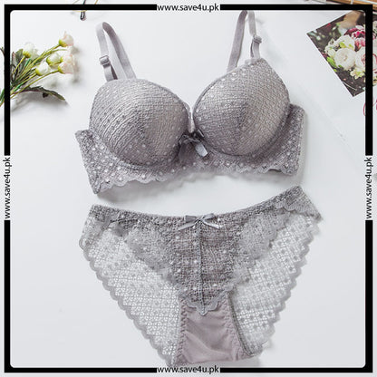 Thin Padded Wired Soft Full Lace Set