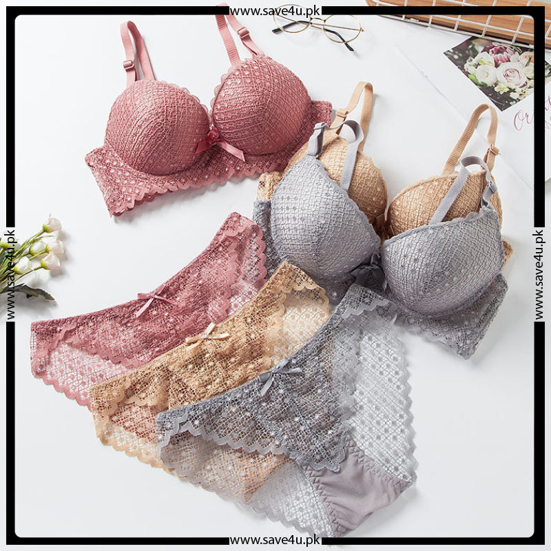 Thin Padded Wired Soft Full Lace Set