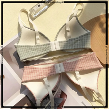 Load image into Gallery viewer, Triangle Cup Thin Padded Non Wired Bra
