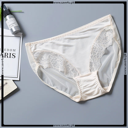 Pack of 3 Nylon Trim Lace Design Panties