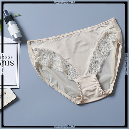 Pack of 3 Nylon Trim Lace Design Panties
