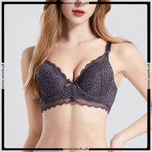Load image into Gallery viewer, Delicately Sleek Thin Padded Wired Bra
