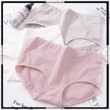 Load image into Gallery viewer, Pack of Comfy Breif Soft Cotton Elegant Panties

