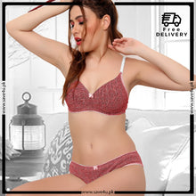 Load image into Gallery viewer, Strips Design Thin Padded Wireless Bra Set
