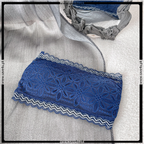 Ladies Thin Padded Wireless Floral Lace Strapless Bra