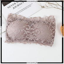 Load image into Gallery viewer, Floral Lace Design Cute Padded Strapless Bra
