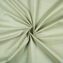 Load image into Gallery viewer, Seamless Notch Collar Satin Pajama Set
