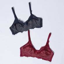 Load image into Gallery viewer, Lace Design Non-Padded Non-Wired Bra
